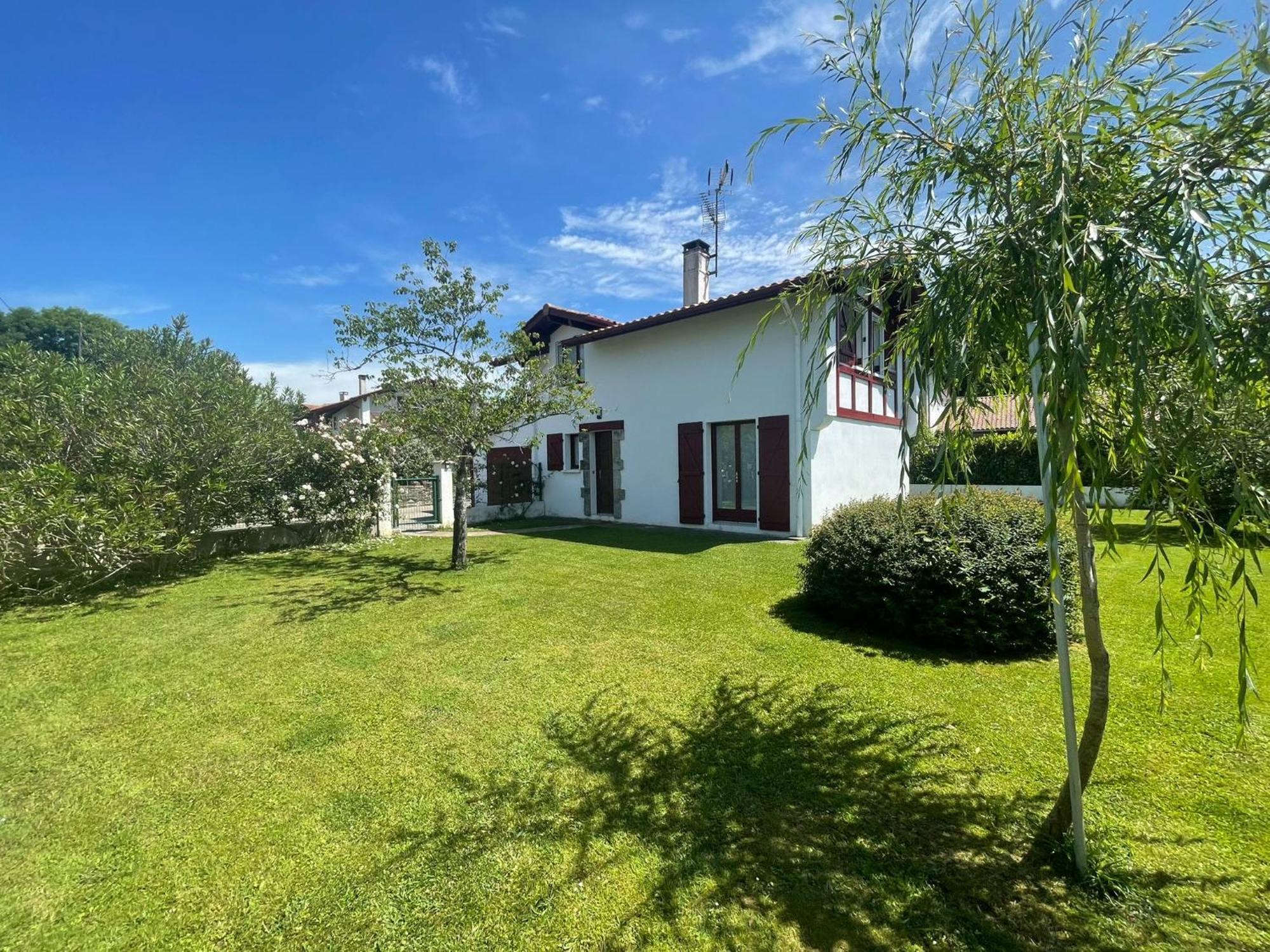 Maison Lore Mendi Elbarron Saint-Pée-sur-Nivelle 외부 사진